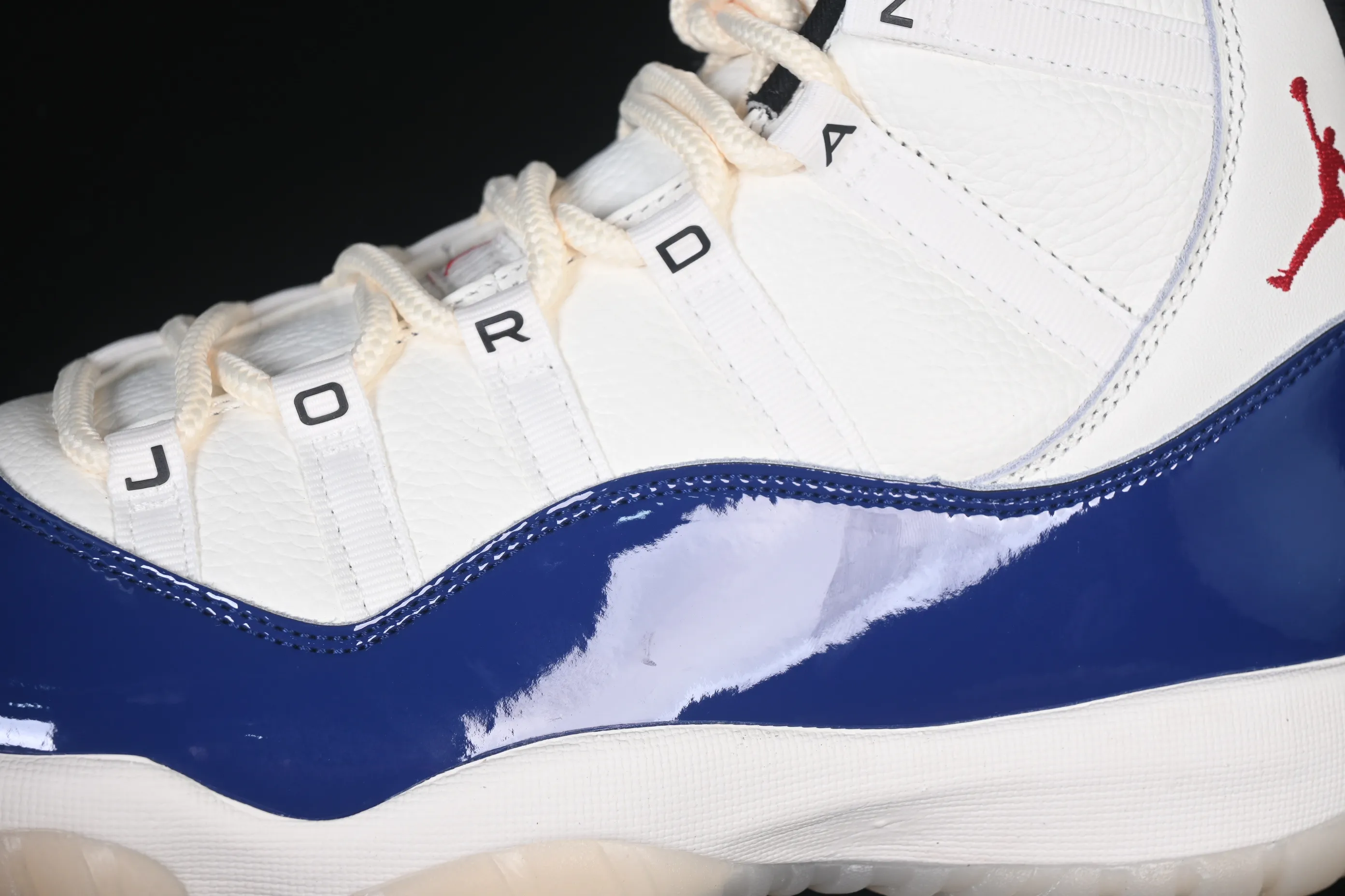 All Categories Air Jordan Jordan Series Basketball Shoes Air Jordan 11 F Version Air Jordan 11 Retro "Rare Air" AJ11 Joe 11 Royal Blue Real Standard Real Carbon High Top Basketball Shoes IH0296-400